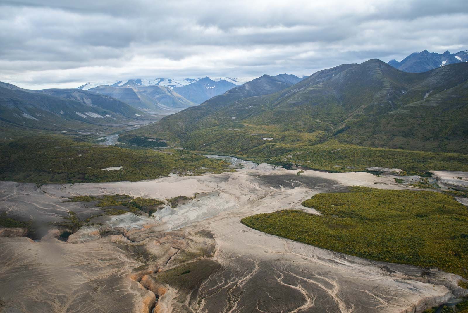 Valley of Ten Thousand Smokes Sight Seeing 