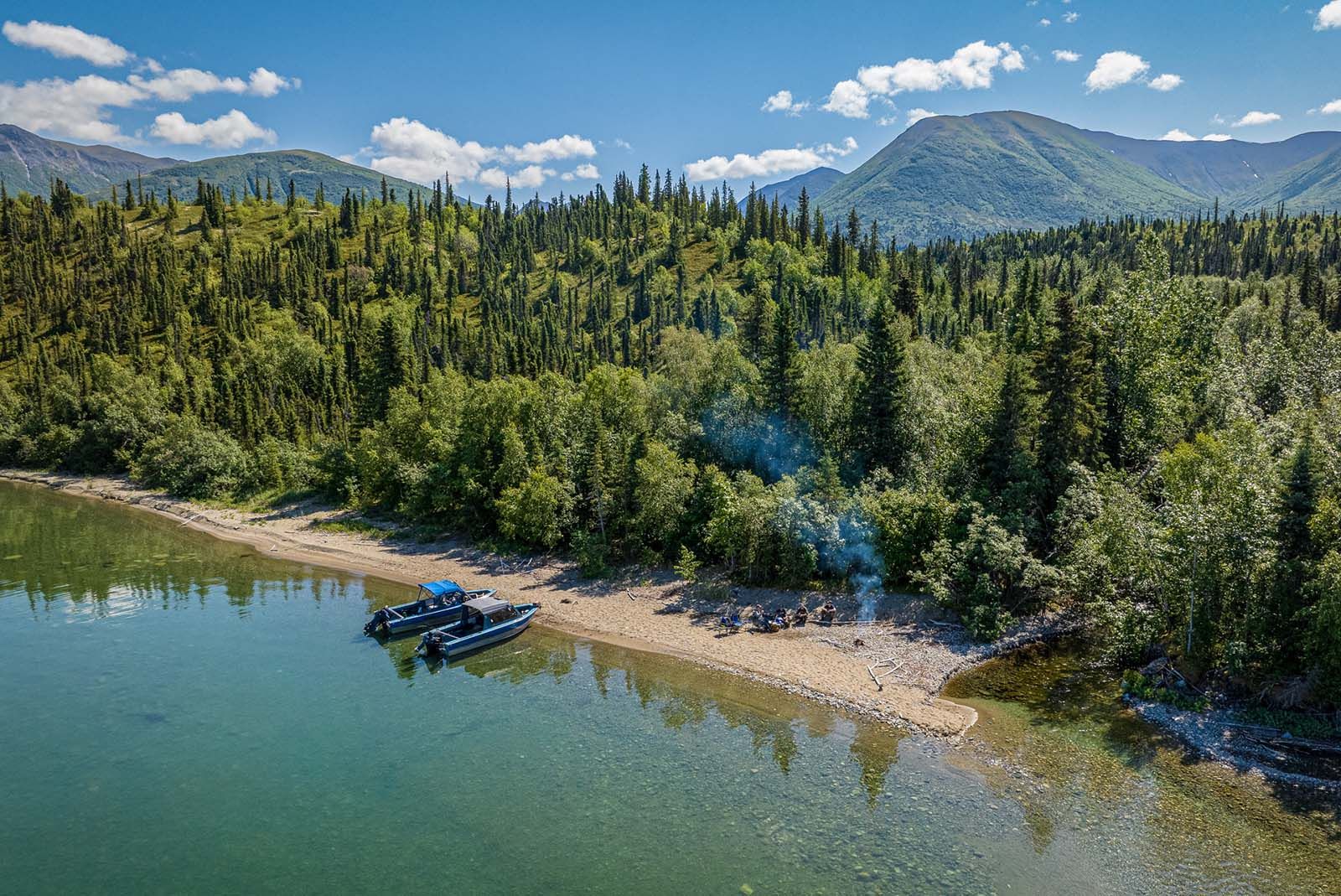 Shore Lunch on Lake Clark 